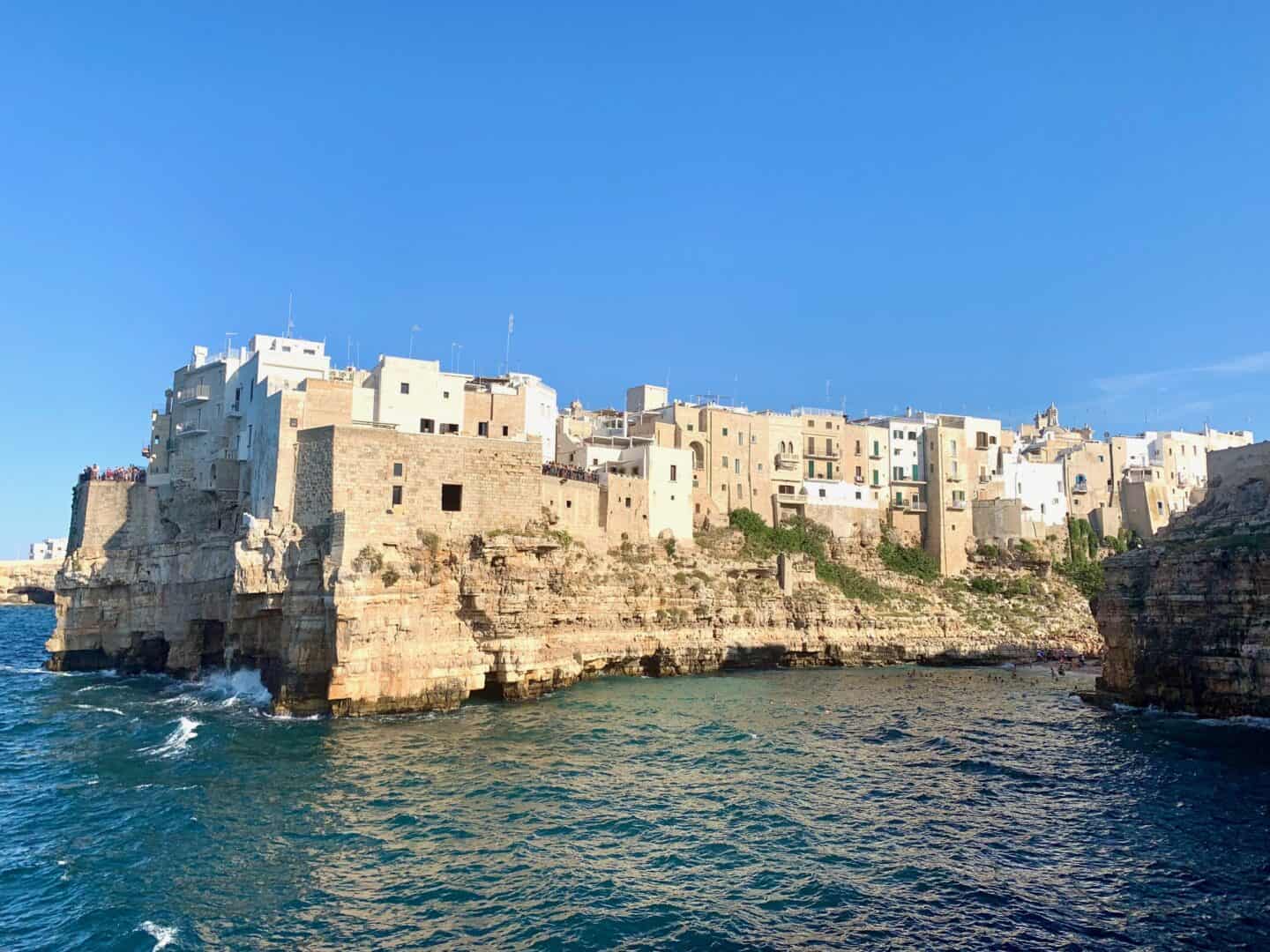 The Hot Summer Tips You Need Now for Apulia