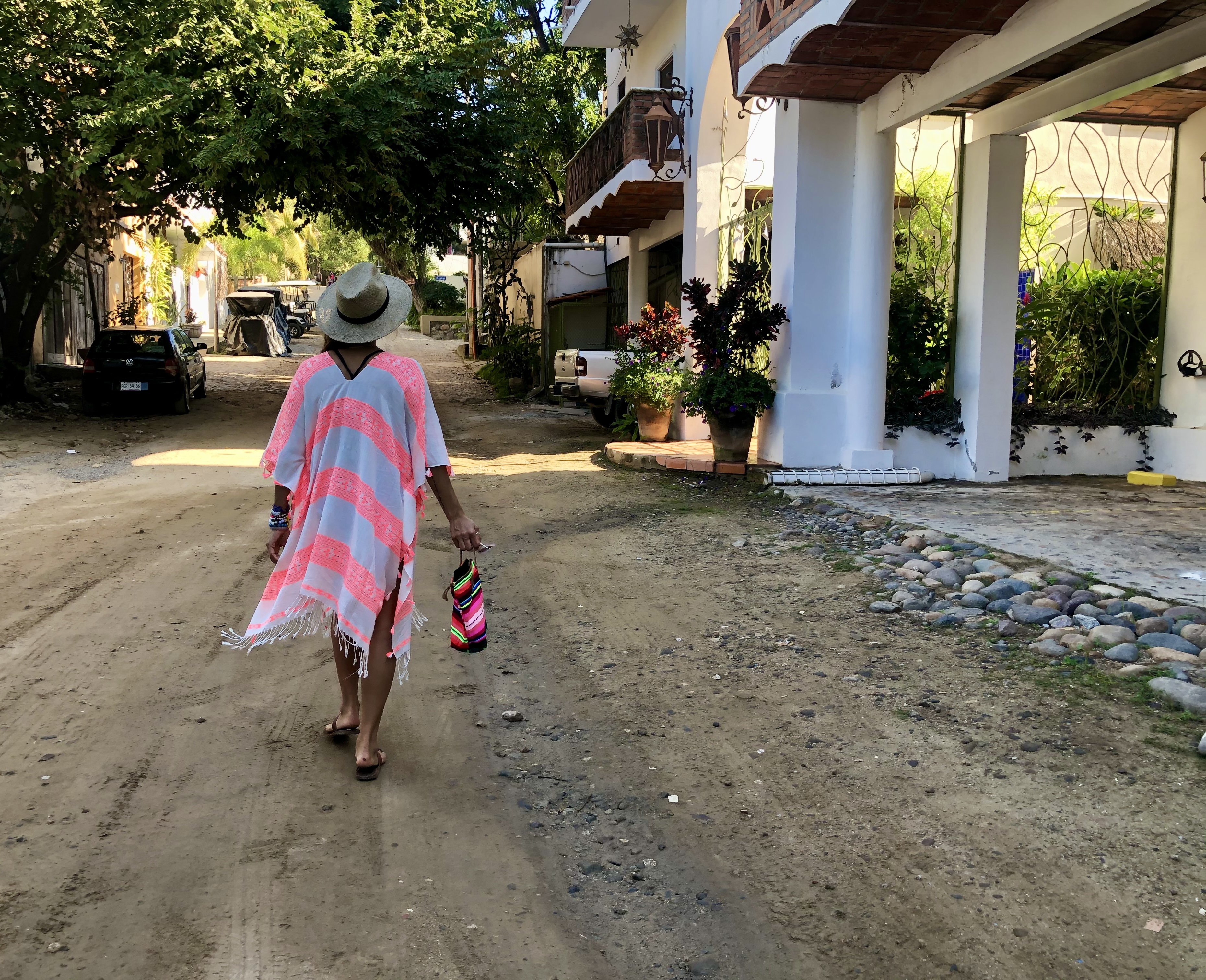 exploring mexico alone