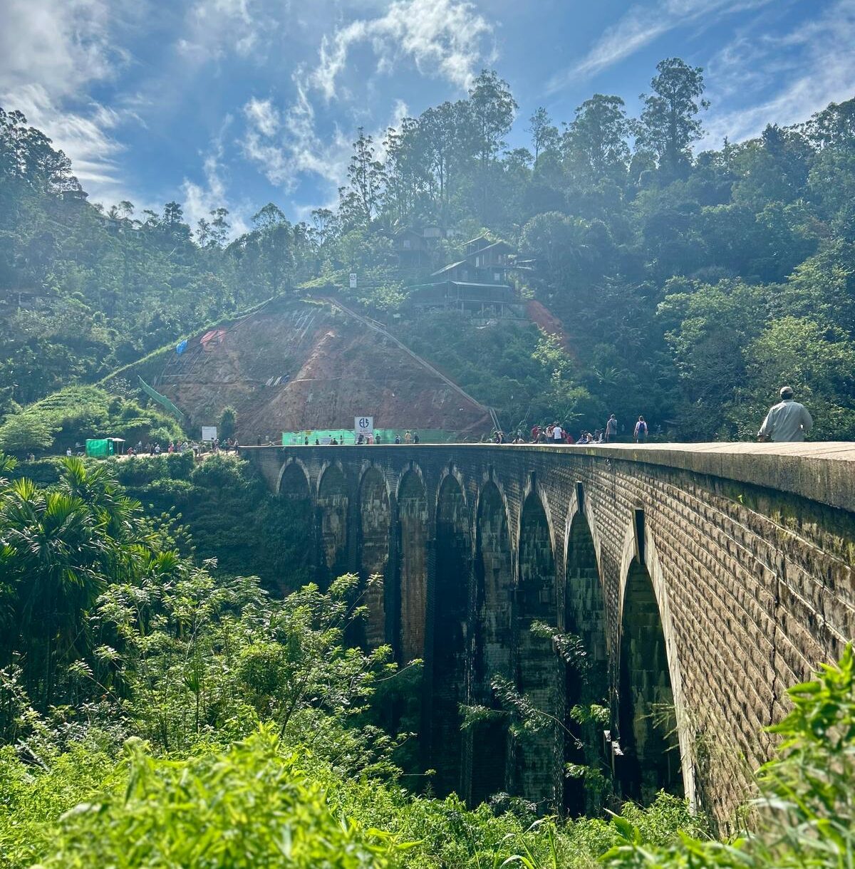 nine arches brindges sri lanka