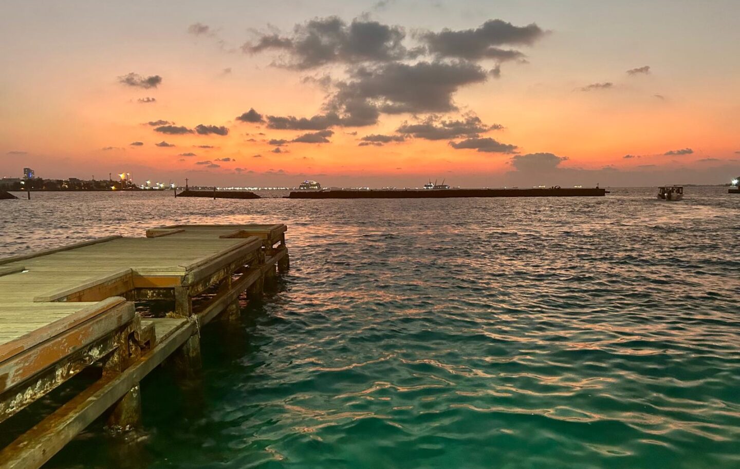 is traveling to the maldives worth it?